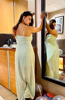 High Profile escorts service in Bhopal, Hot & Sexy call girls and escorts 24/7