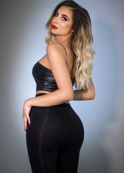 Andheri Escorts & Call Girls Service In Andheri