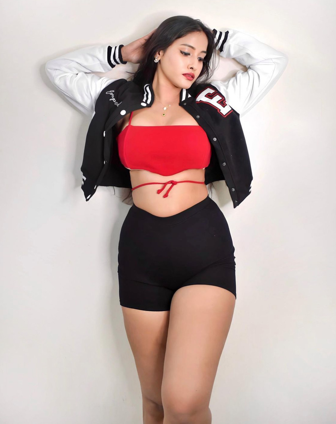 Powai Escorts | Choose VIP Models & Call girls service 24/7