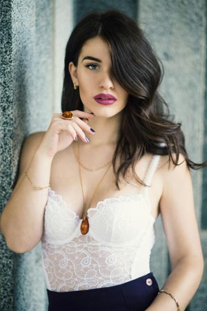 Pune Escorts Service, Call girls and escorts service in Pune