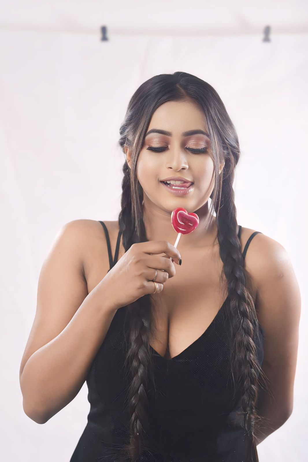Book Cheap Call Girls in Chandigarh
